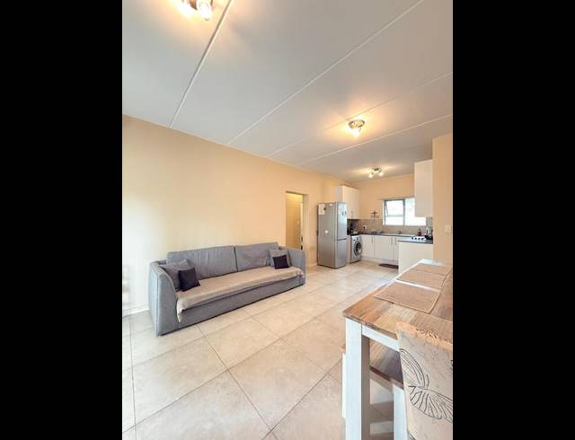 2 BEDROOM APARTMENT FOR SALE IN FOURWAYS